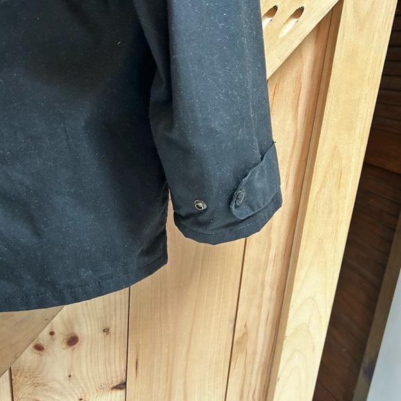 Filson Cover Cloth Mile Marker Coat - Small, Black. INCLUDES add-on Filson Hood. - Picture 5 of 16